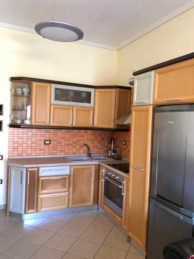 Lungomare apartment Vlorë Exterior foto